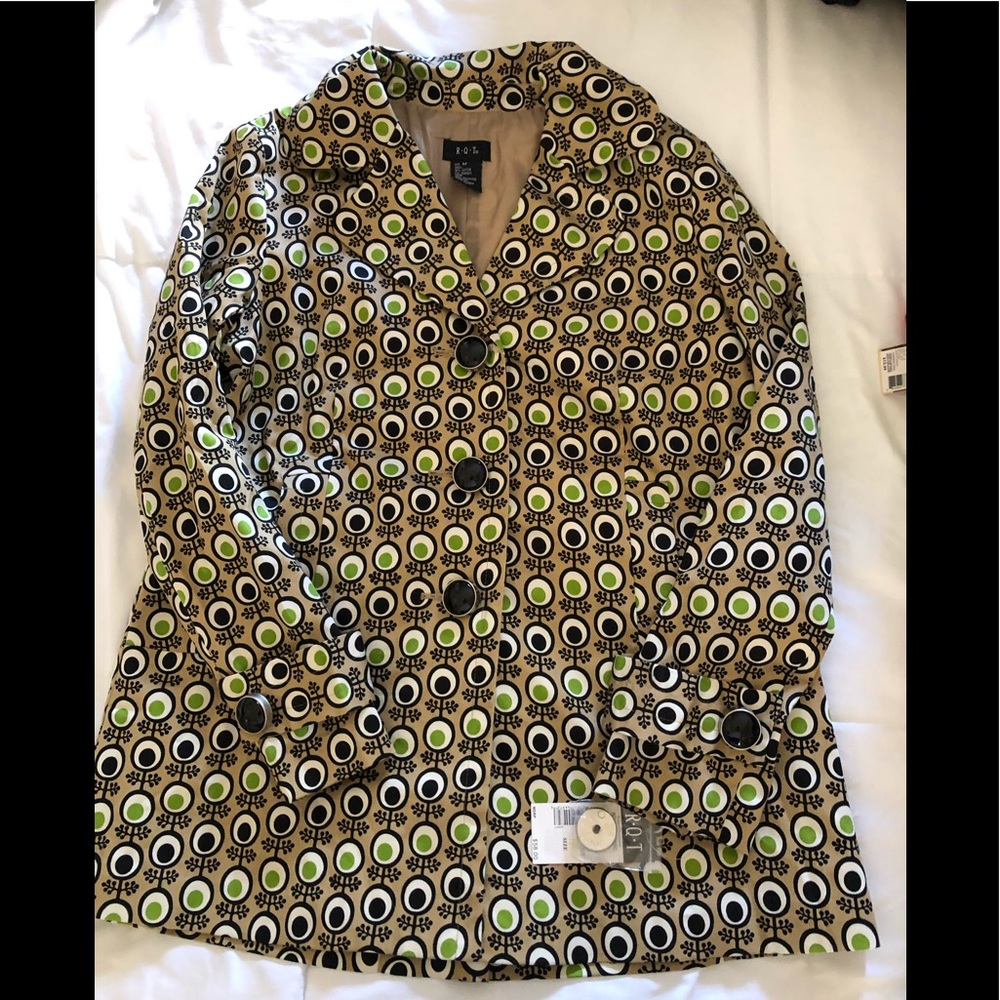 R Q T  size M  Lined Jacket